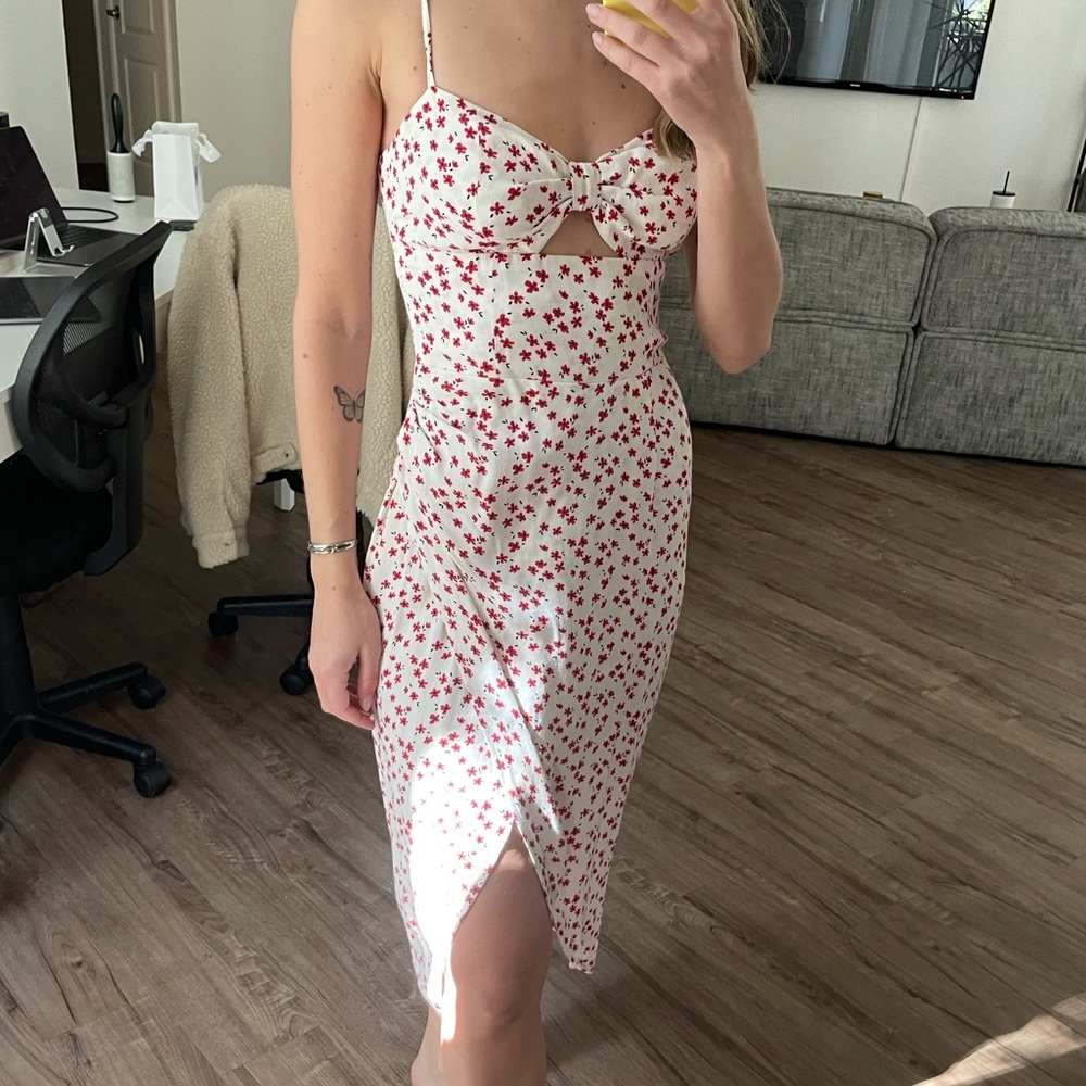 Reformation Aero Dress in Sophia
